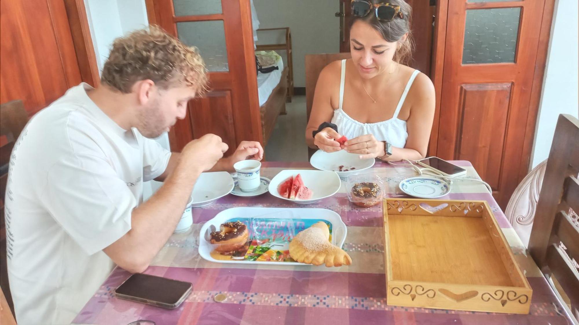 Ritz Inn אלה מראה חיצוני תמונה